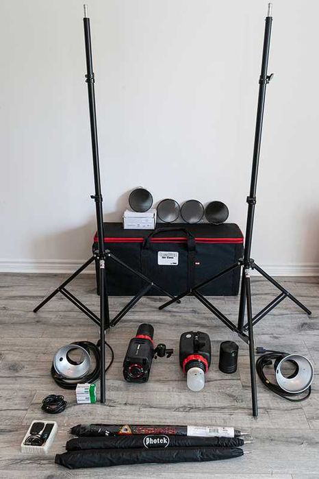 Zestaw lamp foto studyjnych, błyskow. Speedotron Force 10 1000Ws, USA