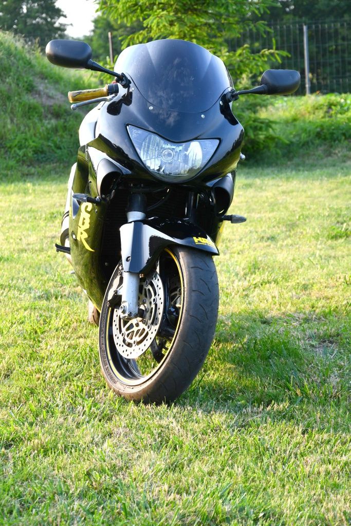 Honda cbr 600 f4 sc35