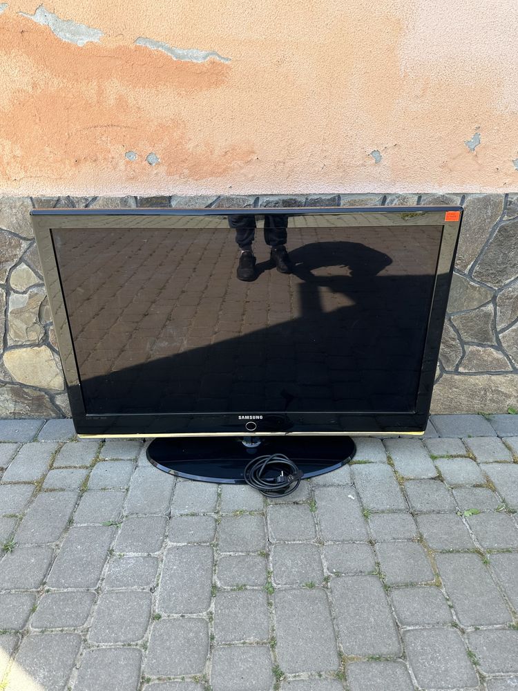 Телевізор 40 дюймів Samsung (00111)