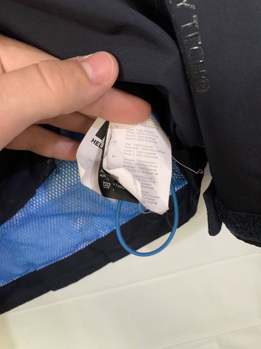 Курточка/ветровка Helly Hansen GORE-TEX на утяжках