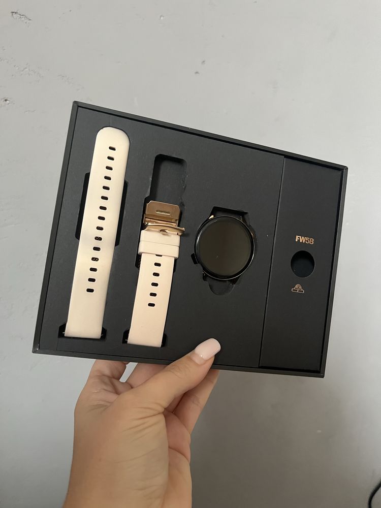Uszkodzony vanad pro maxcom smartwatch