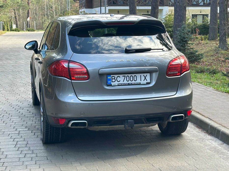 Porsche Cayenne 3.0TDI Platinum