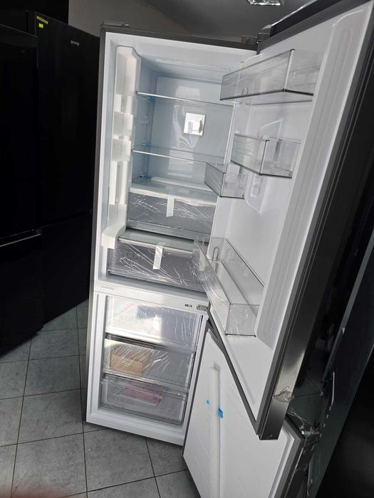 OUTLET nowa Lodówka NoFrost TCL RP340BSD0 185 cm Czarna gwar 2 lata X1