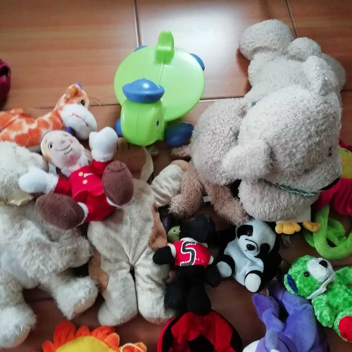 Miśki pluszaki zabawki maskotki ok. 40 sztuk polecam