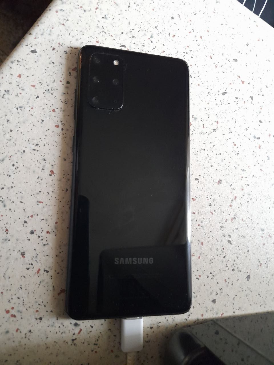 Samsung Galaxy S20+ 8/128