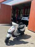 Скутер spark 125
