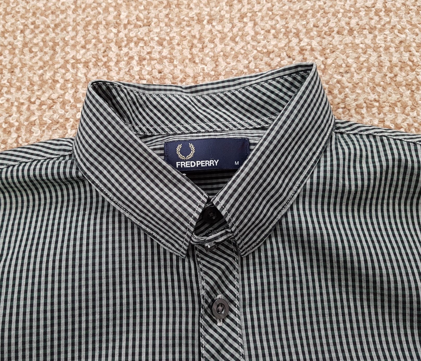 FRED PERRY сорочка оригінал M в клітинку