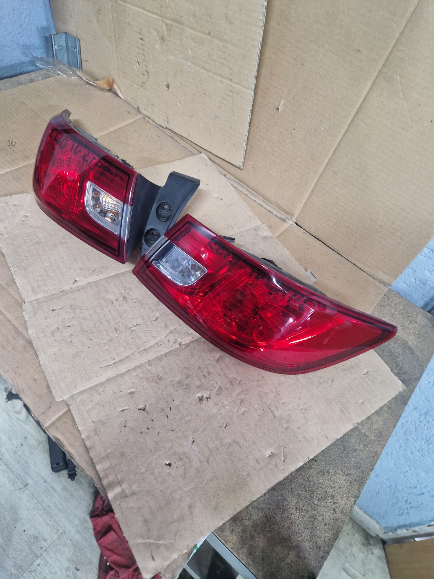 Komplet lamp clio 4 lift hatchback