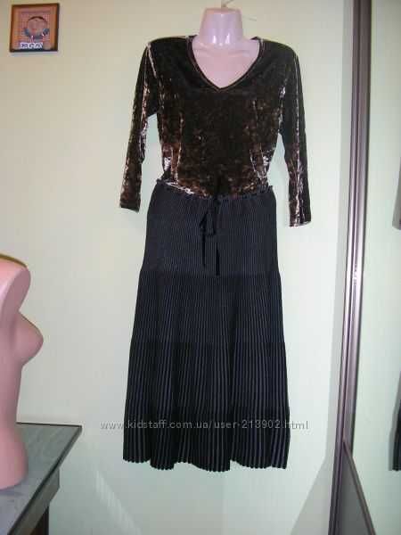 Спідниця тепла в"язана трикотажна.Теплая трикотажная юбка ярусная.