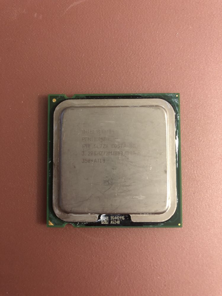 Intel Pentium 4 640 3.20GHz LGA775