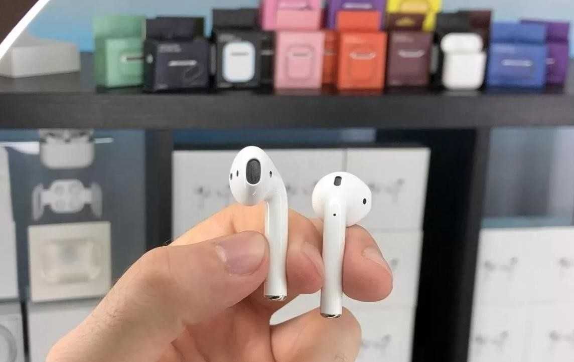 Безпровідні Навушники AirPods 2 найвищої якості +чохол