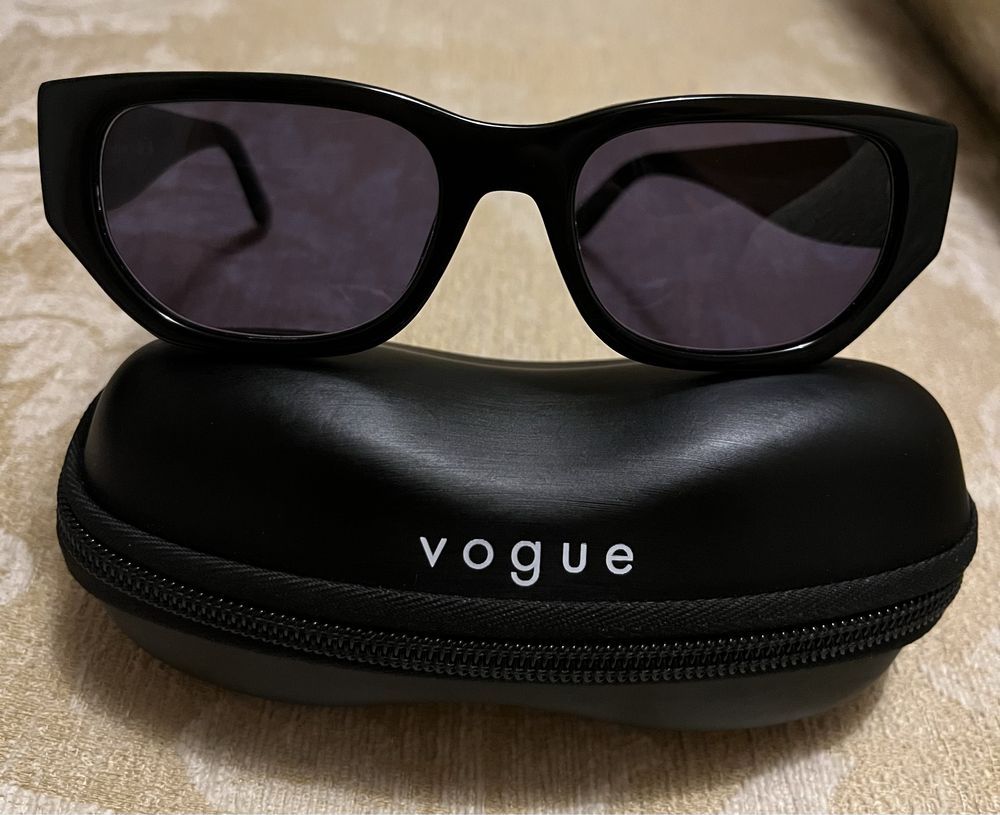 Vendo óculos originais Vogue