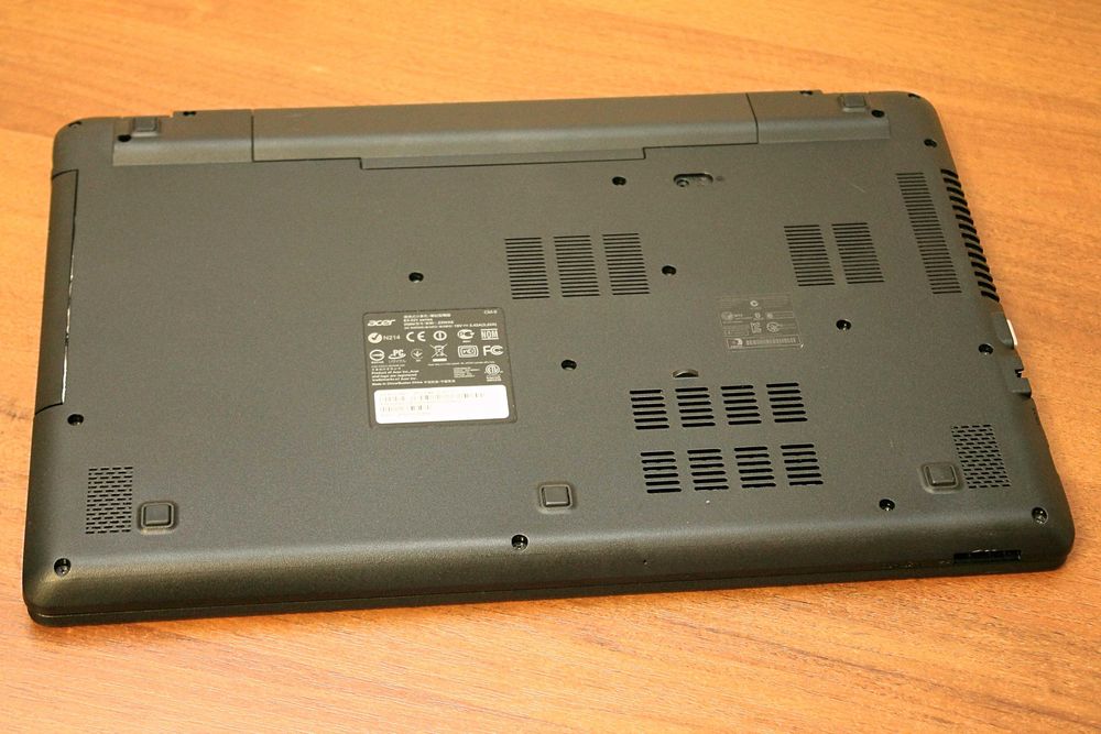 Ноутбук Acer Aspire E15/4 ядра A4-6210/8GB/SSD 128+HDD 500GB/Radeon R5