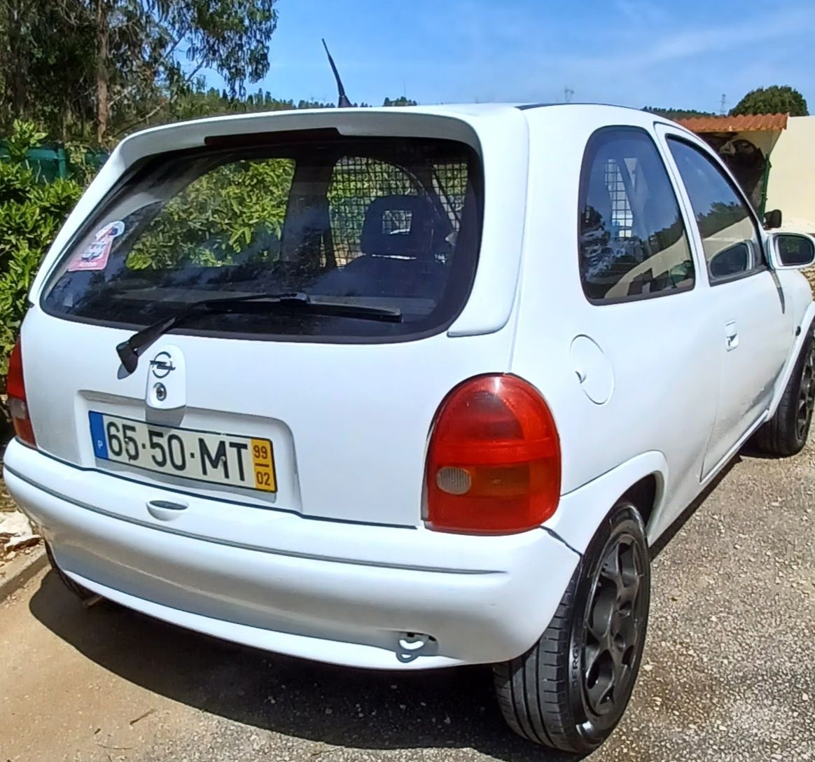 Opel corsa b 1.7