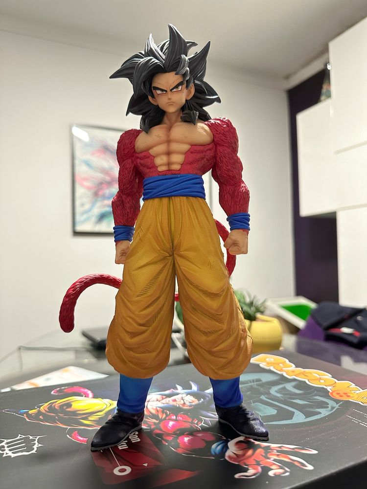 Figura dragon ball resina