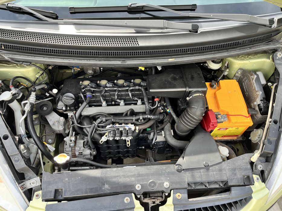 Продам автомобіль Mitsubishi Colt
