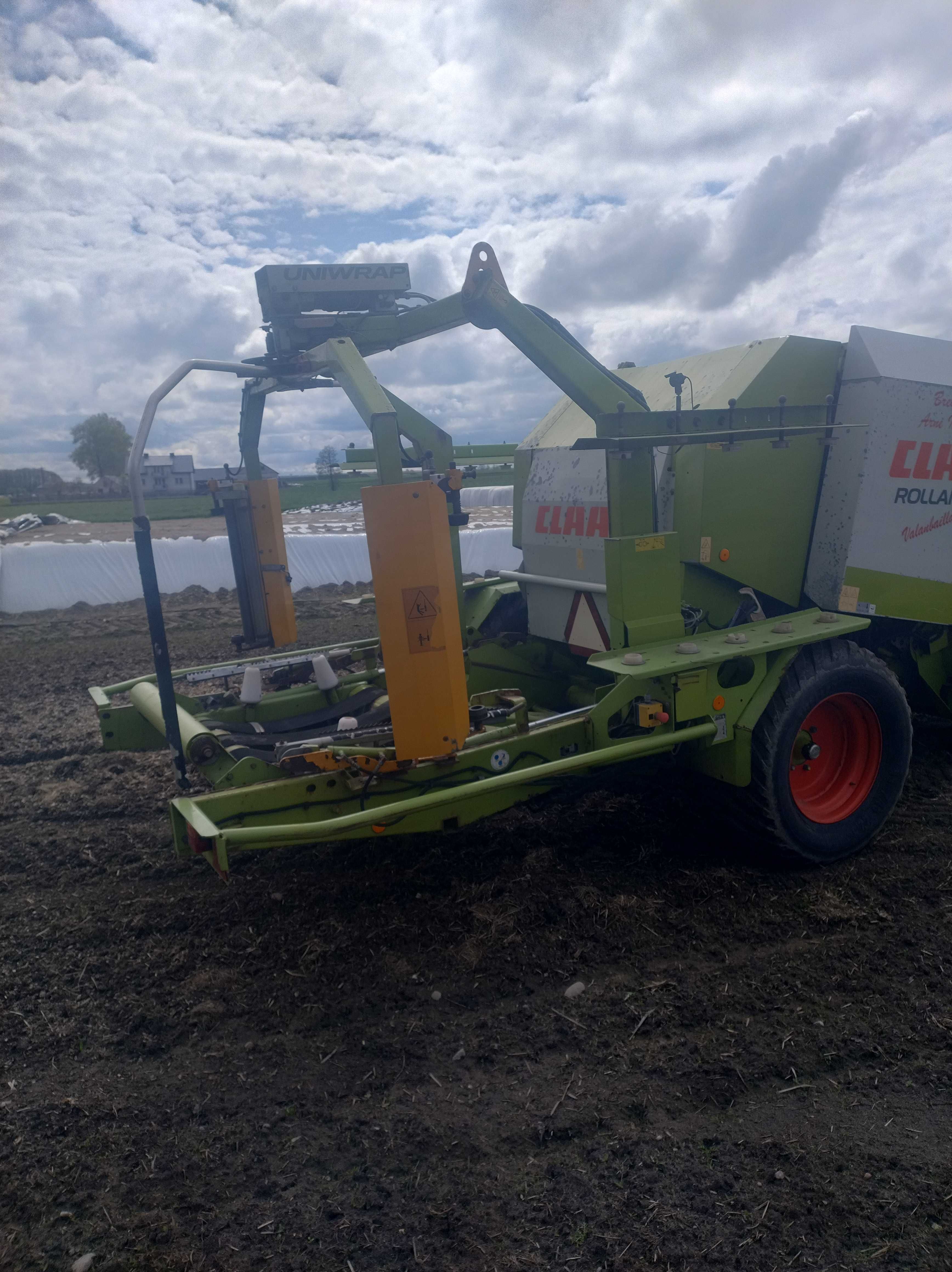 Claas Rollant 255