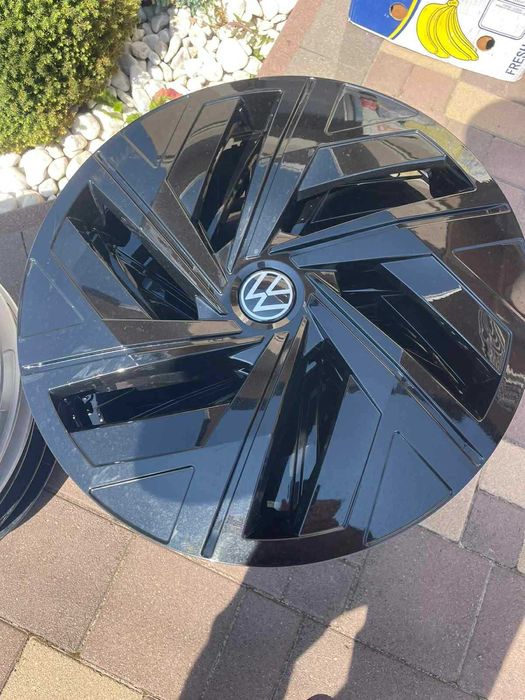 Ковпаки Volkswagen ID3 i ID4 або інші моделі автомобілів