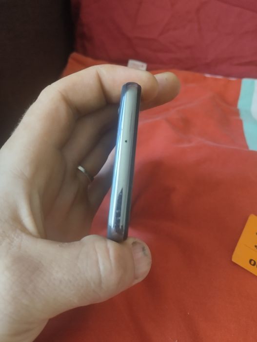 Продам samsung galaxy a 32 128GB 5G під ремонт вимкнувся і не вмикаєть