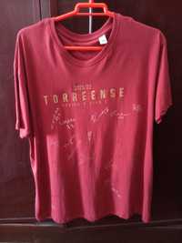 T-shirt oficial SCUT Torreense autografada