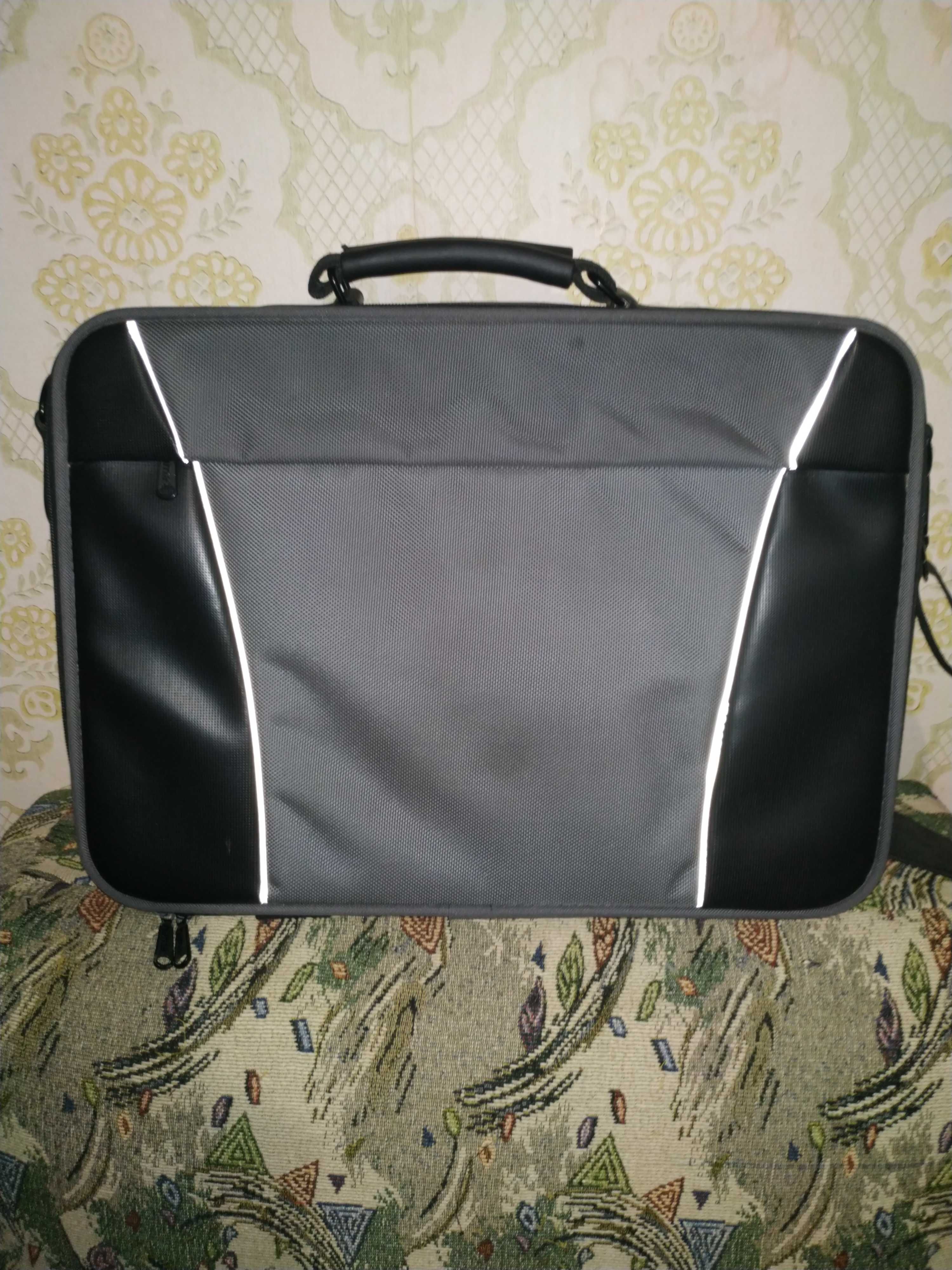 Продам сумку для ноутбука 16"+