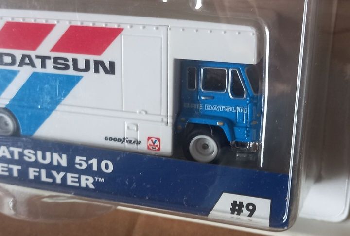 Team transport Datsun hot wheels rodas borracha