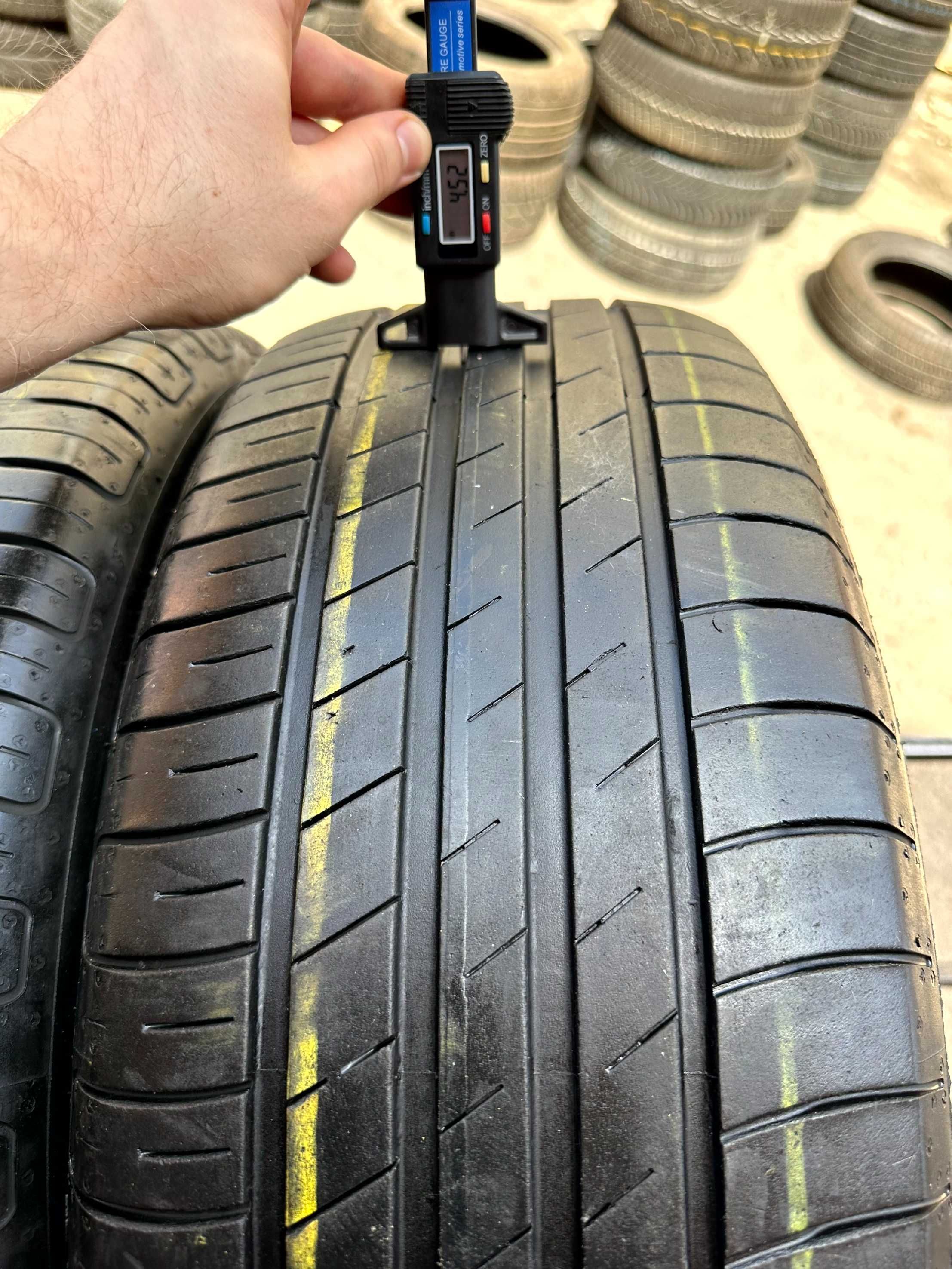 Шины БУ 225 55 R 17 Goodyear Efficient Grip Perfomance Комплект