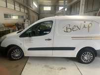 Berlingo comprida com todos os extras impecavel