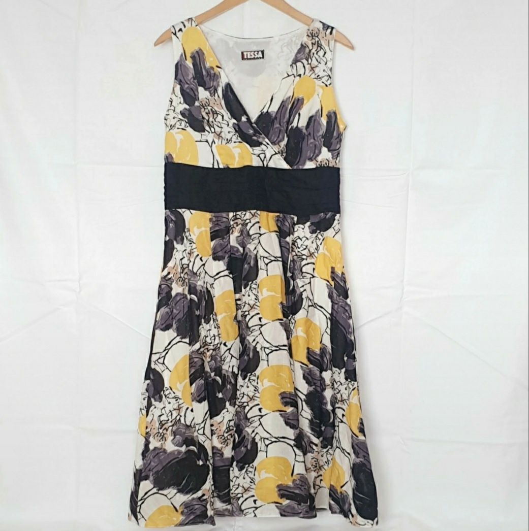 Sukienka retro rozkloszowana z kopertowym dekoltem w kwiaty vintage XL