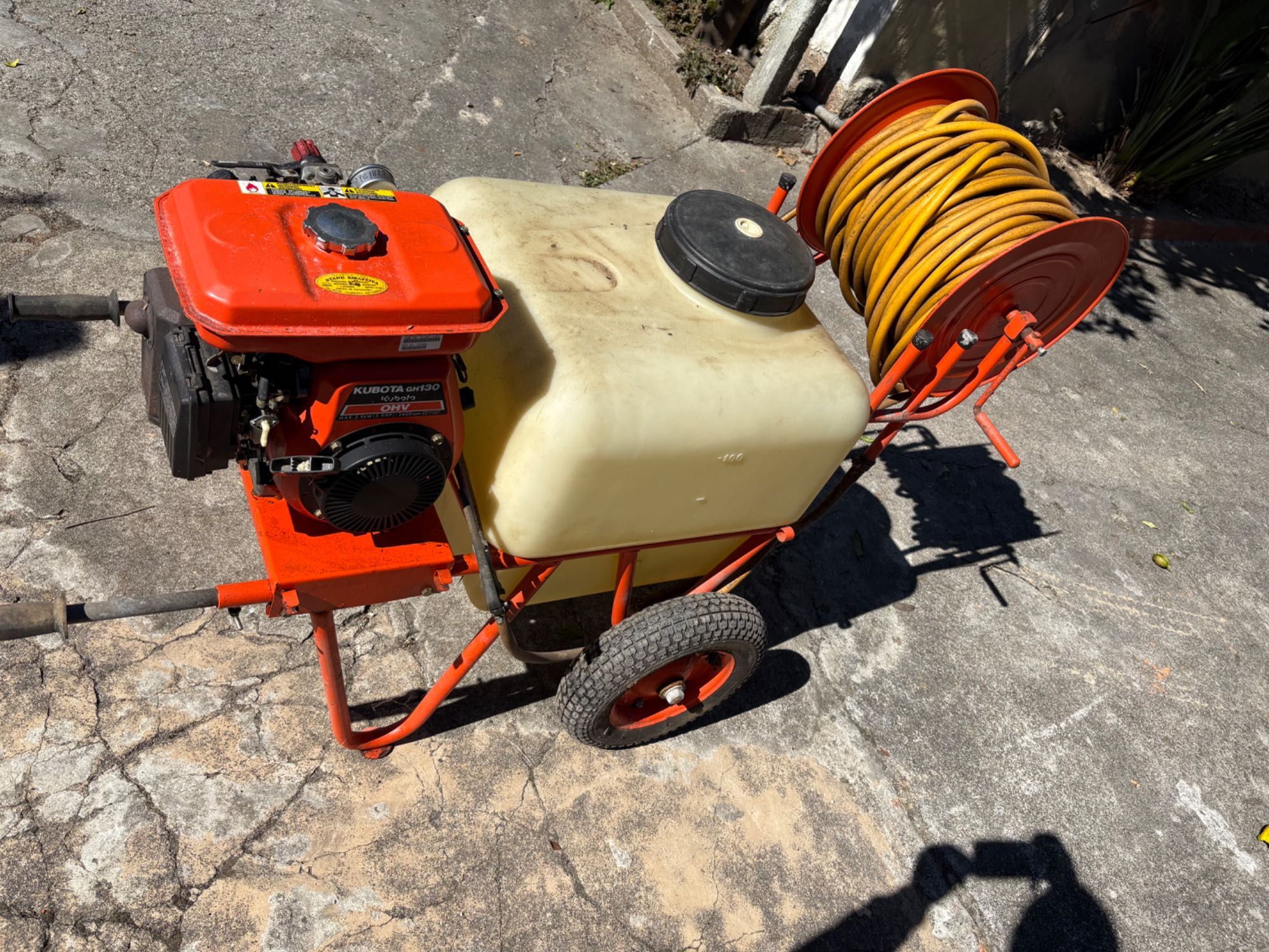 Máquina de curar