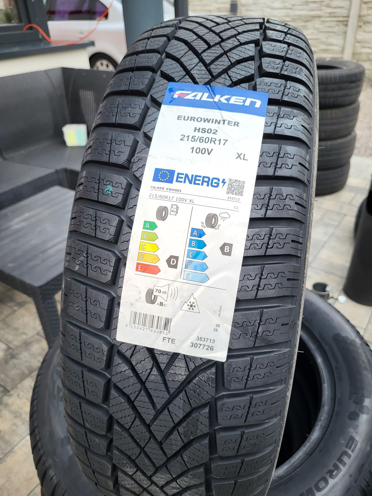 2024r Opony zimowe 215/60R17 100V XL Falken HS02 Eurowinter Montaż FV!