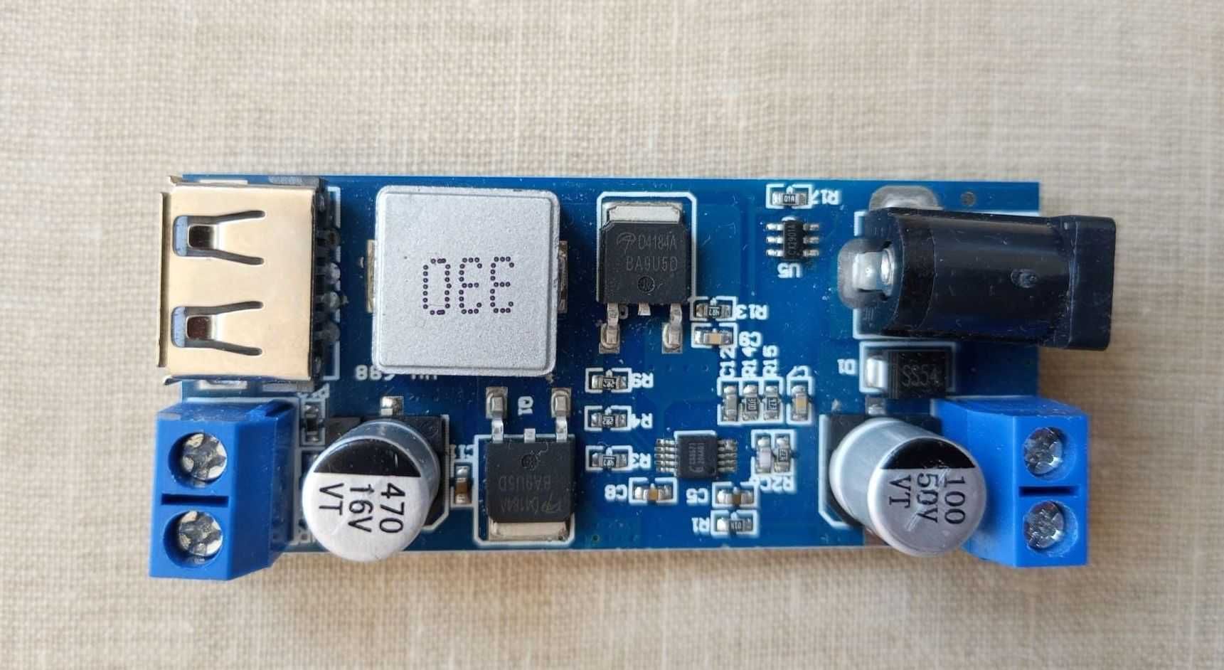 DC / DC Понижающий стабилизатор выход 5 В 5 А c разъёмом USB