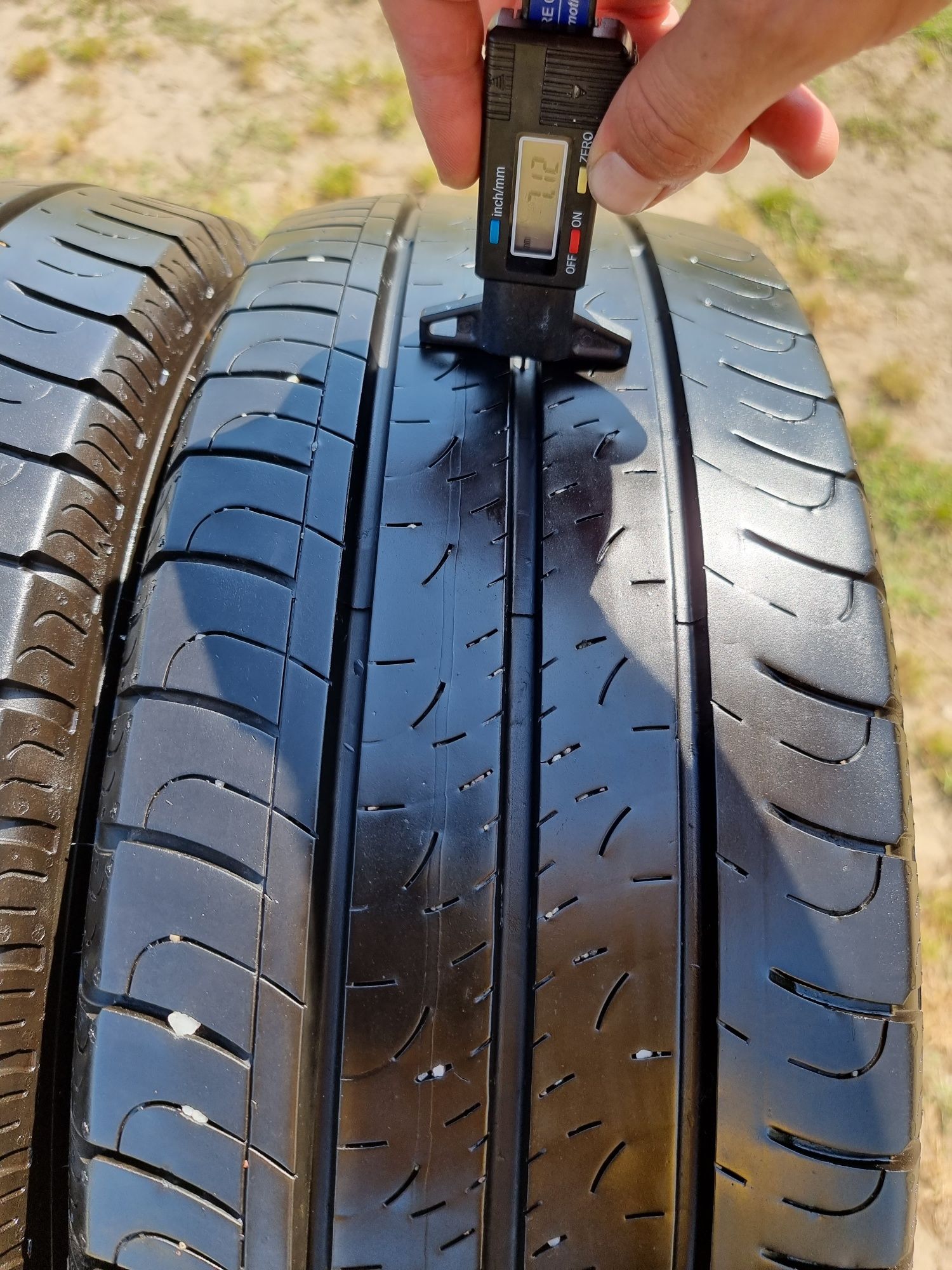 2x Opony letnie 215 60 r17 C Goodyear Efficientgrip Cargo