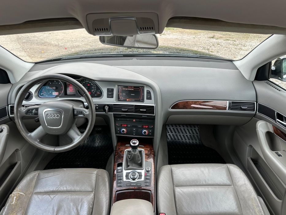 Audi A6 TDI  poucos KMS