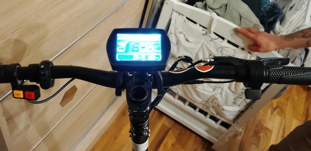 Hulajnoga kugo G2 pro