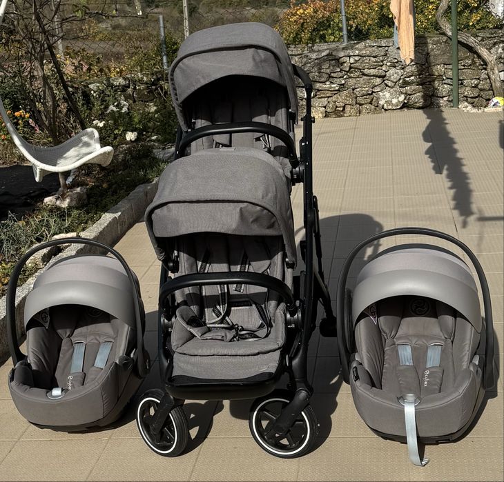 Conjunto passeio bebe gemeos + cadeiras auto cybex