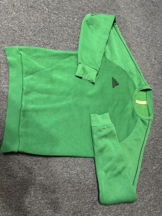 Кроп кофти, світшоти та боді