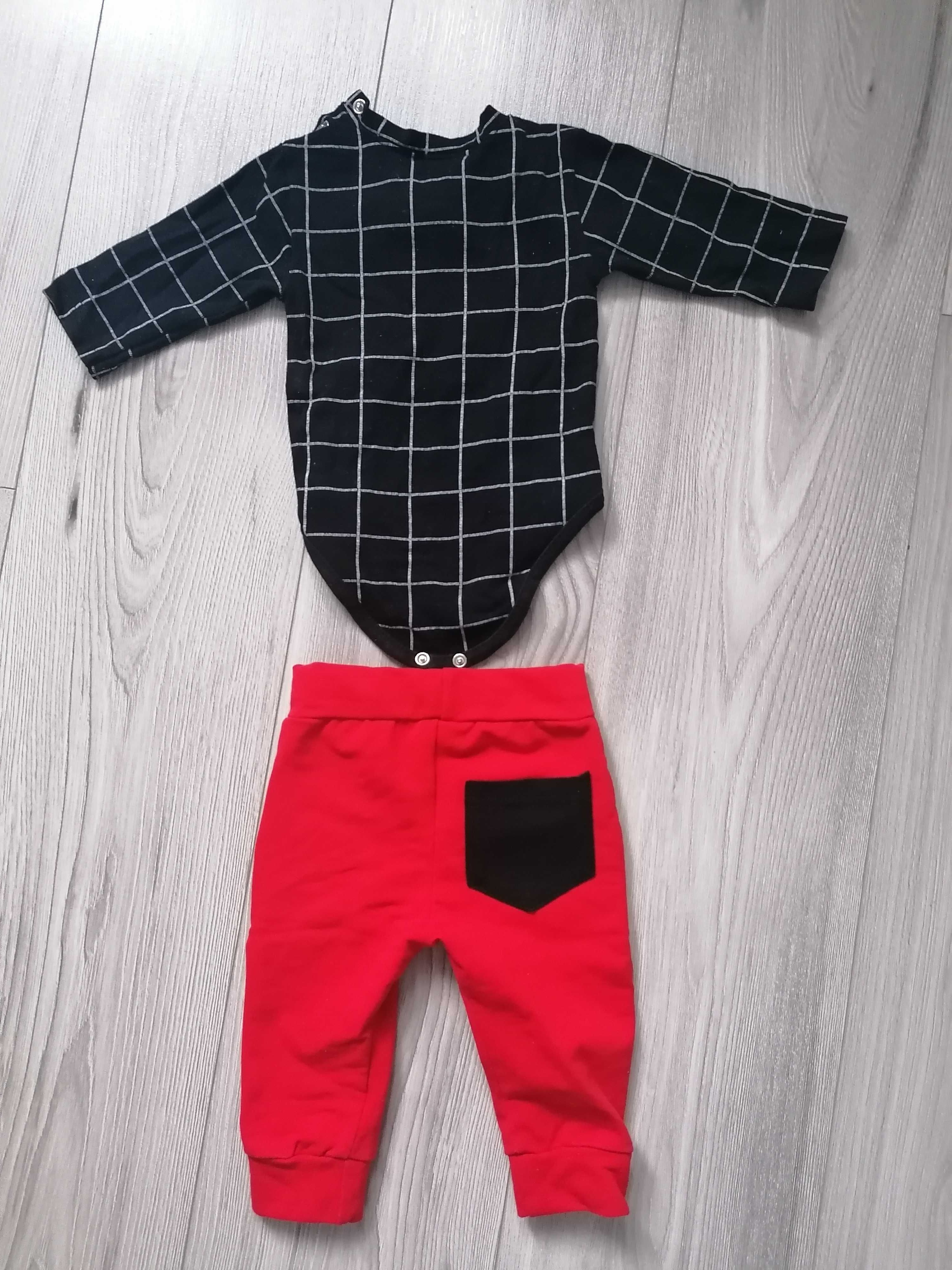 Komplet chłopięcy body z mucha i czerwone spodnie r. 68