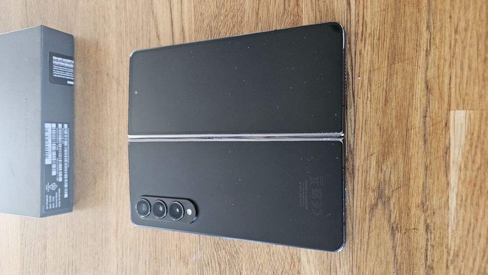 Smartfon Samsung Fold 4