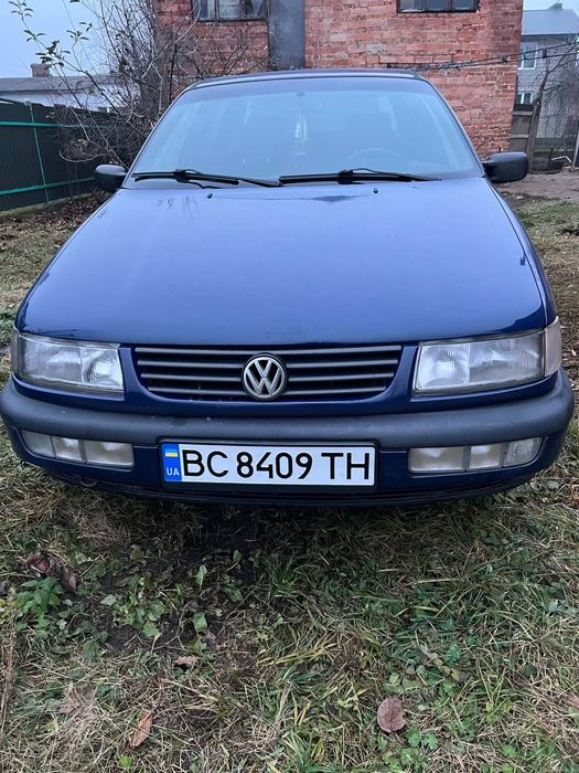 Wolksvagen Passat B4 1,8 моно інжектор