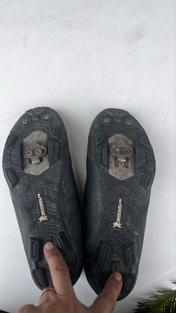 Sapatos btt 42 com cleats shimano