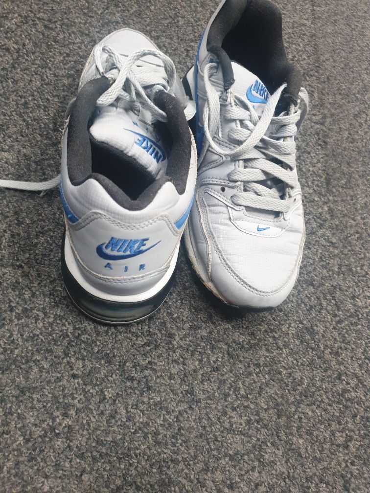 Tenis nike air 38.5