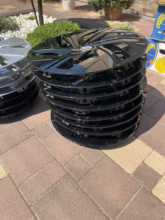 Ковпаки Volkswagen ID3 i ID4 або інші моделі автомобілів