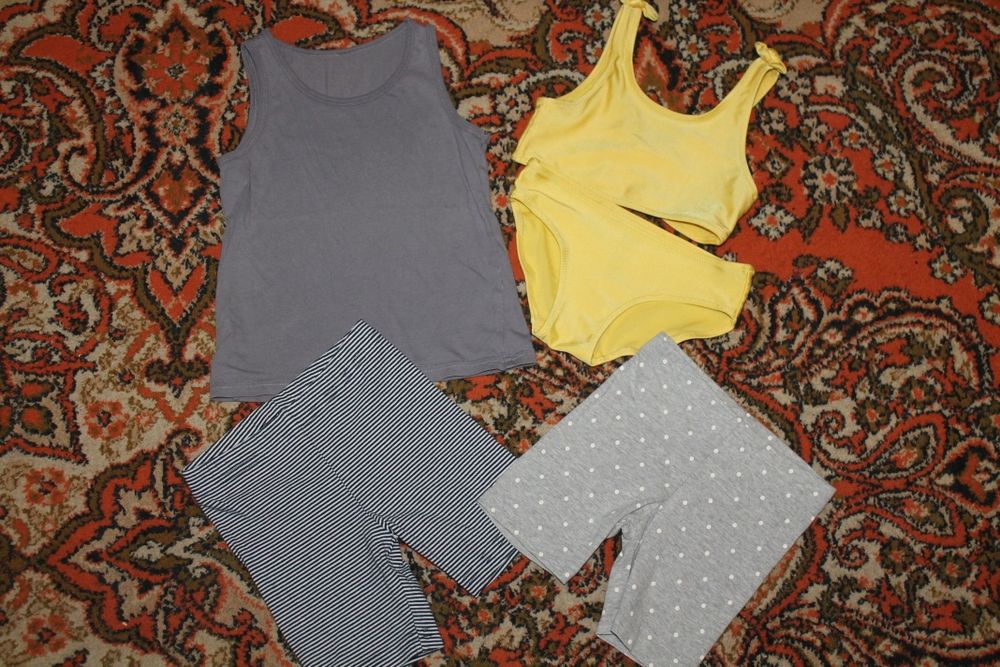 Пакет на девочку 3-4 года!