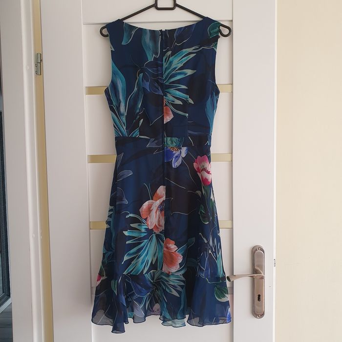 Sprzedam sukienkę firmy orsay 34/36