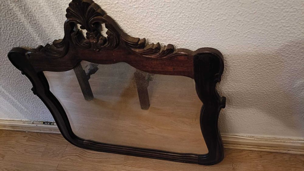 Sala de jantar muito bonita em estilo clássico