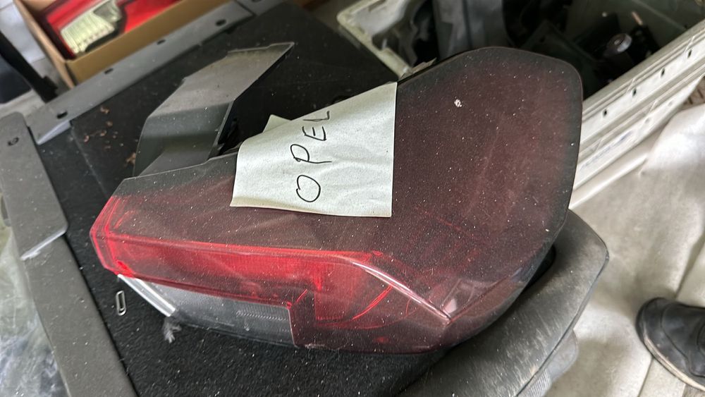 Farolim tras direito opel corsa