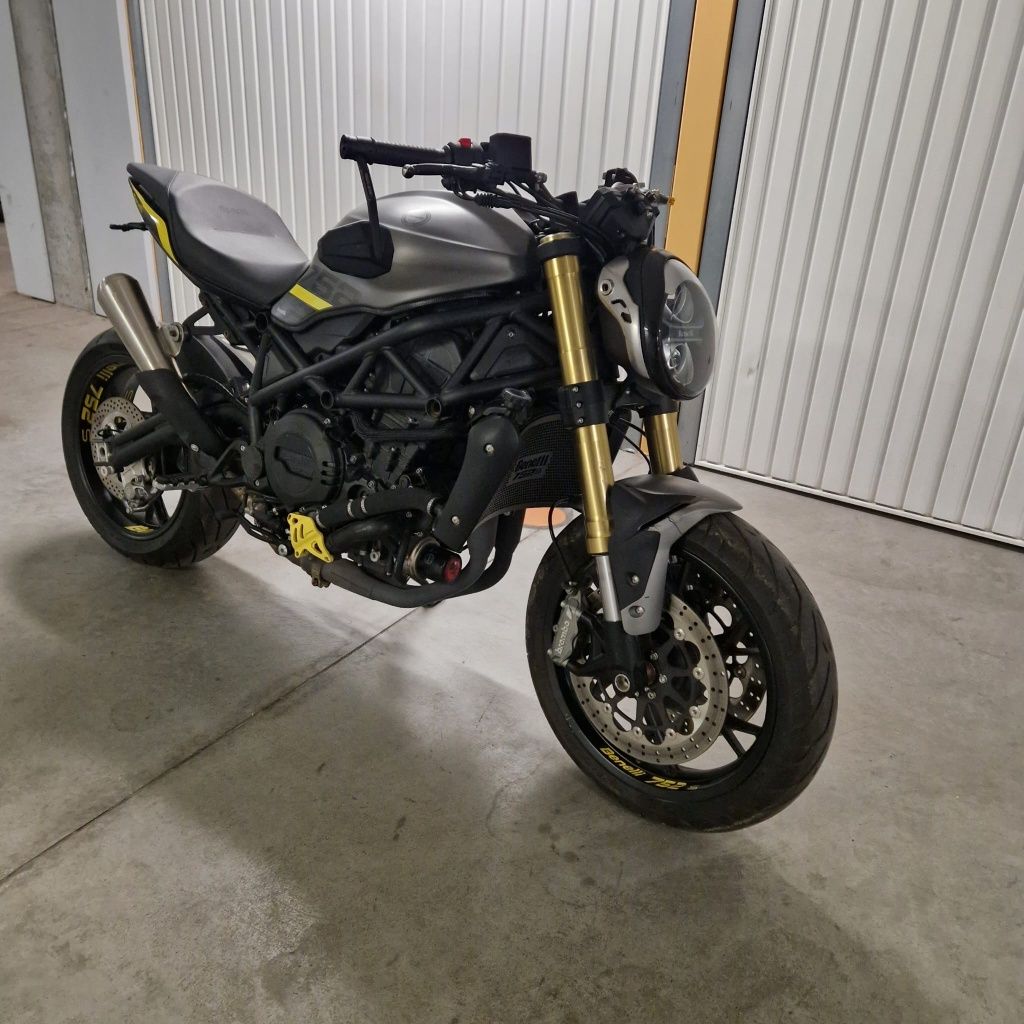 Benelli 752S 2023 cb zx mt xsr