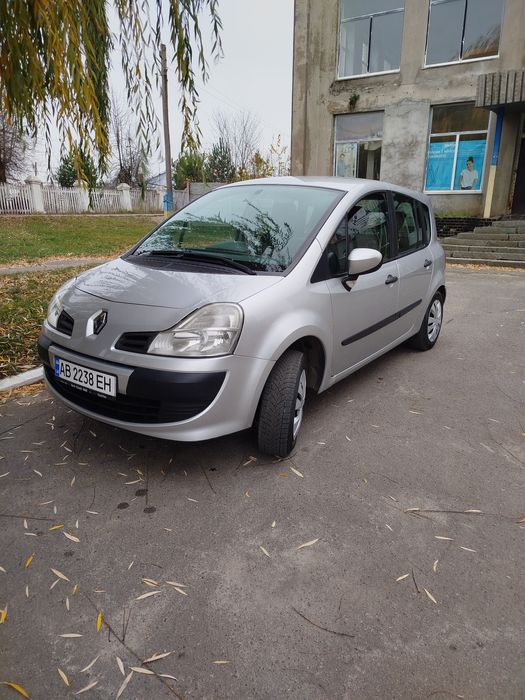 Рено модус 2007р.