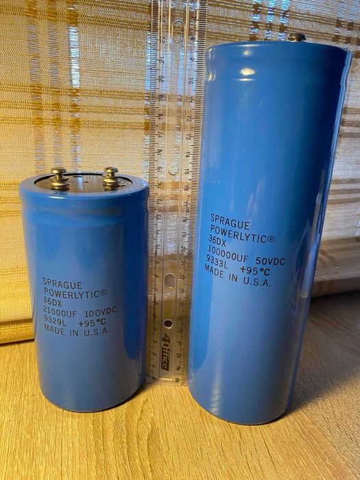 Конденсатор електролітичний 100000мкФ/21000мкФ Made in USA